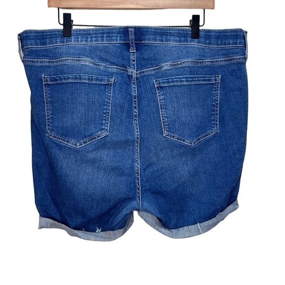 Torrid Denim Cut off Jean Shorts Size 20 - Picture 5 of 9
